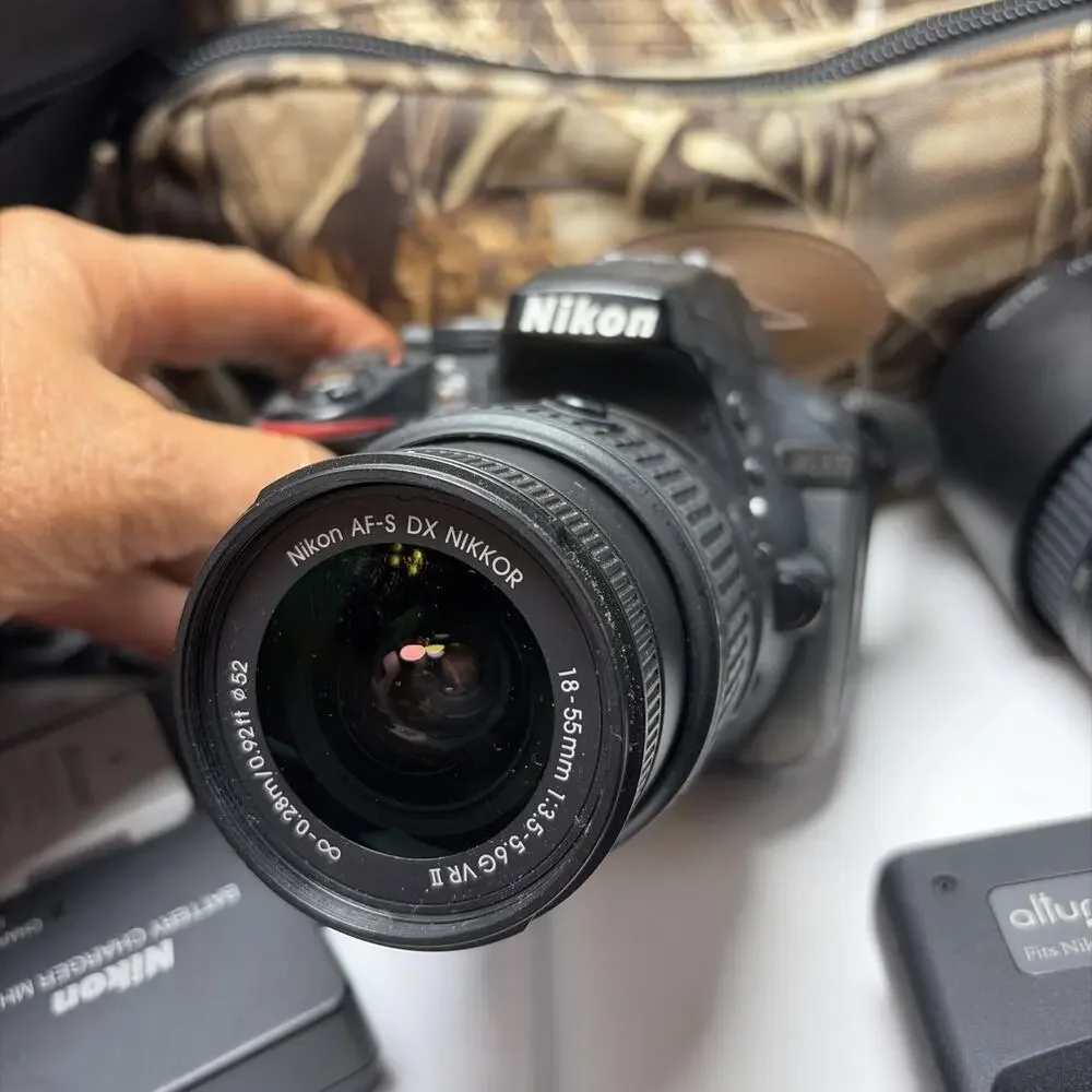 Nikon D5300 24.2 MP Digital SLR Camera - Black 3 Lens (18-55mm, 55-300mm,10-20mm